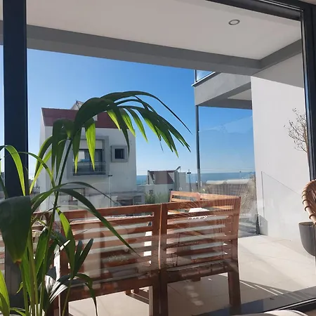Beach, Ocean View & Bright House Villa