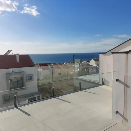 Beach, Ocean View & Bright House Villa
