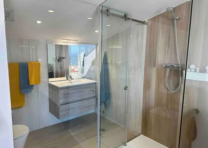 Villa Beach, Ocean View & Bright House