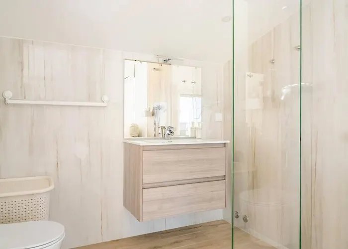 Beach, Ocean View & Bright House * Ericeira