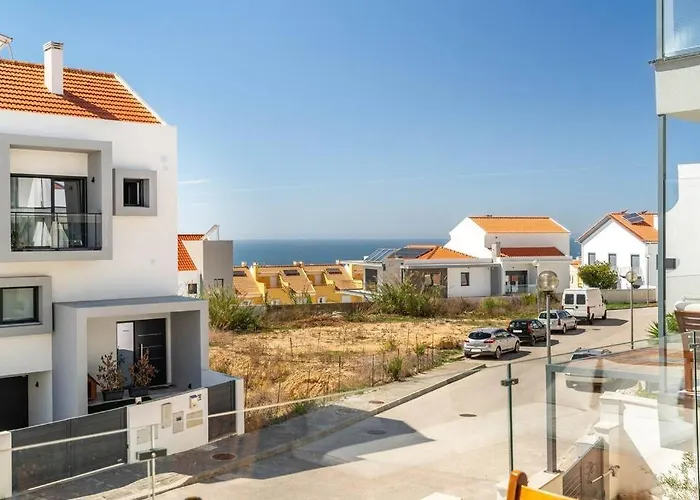 Villa Beach, Ocean View & Bright House *