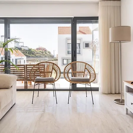 Beach, Ocean View & Bright House 빌라 에리세이라