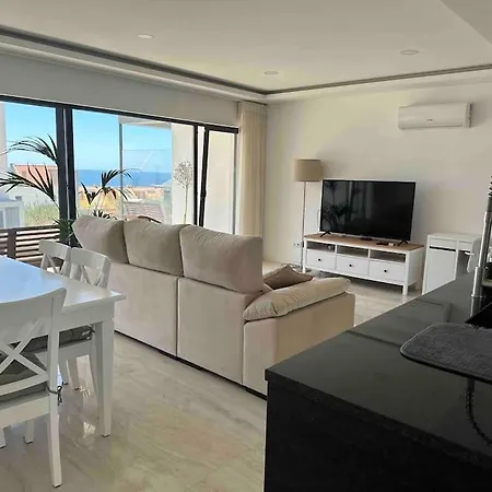 Beach, Ocean View & Bright House 빌라 *