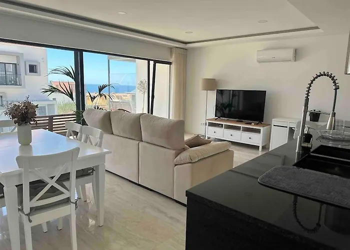 Вилла Beach, Ocean View & Bright House *