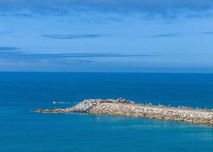 Beach, Ocean View & Bright House *