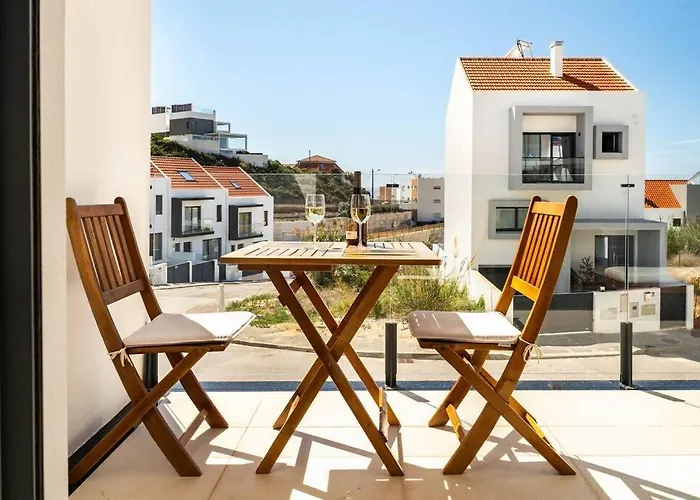 Beach, Ocean View & Bright House