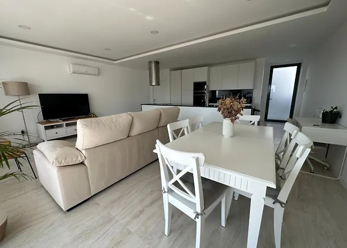 Beach, Ocean View & Bright House * Эрисейра