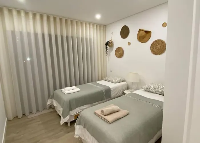 Beach, Ocean View & Bright House Вилла Эрисейра