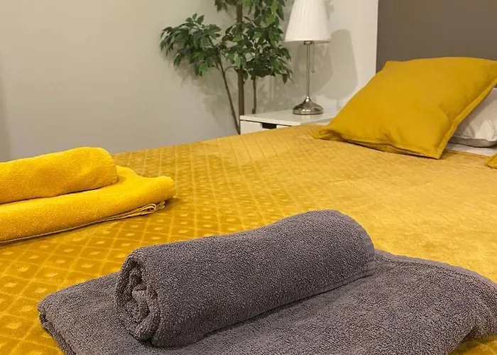 Beach, Ocean View & Bright House